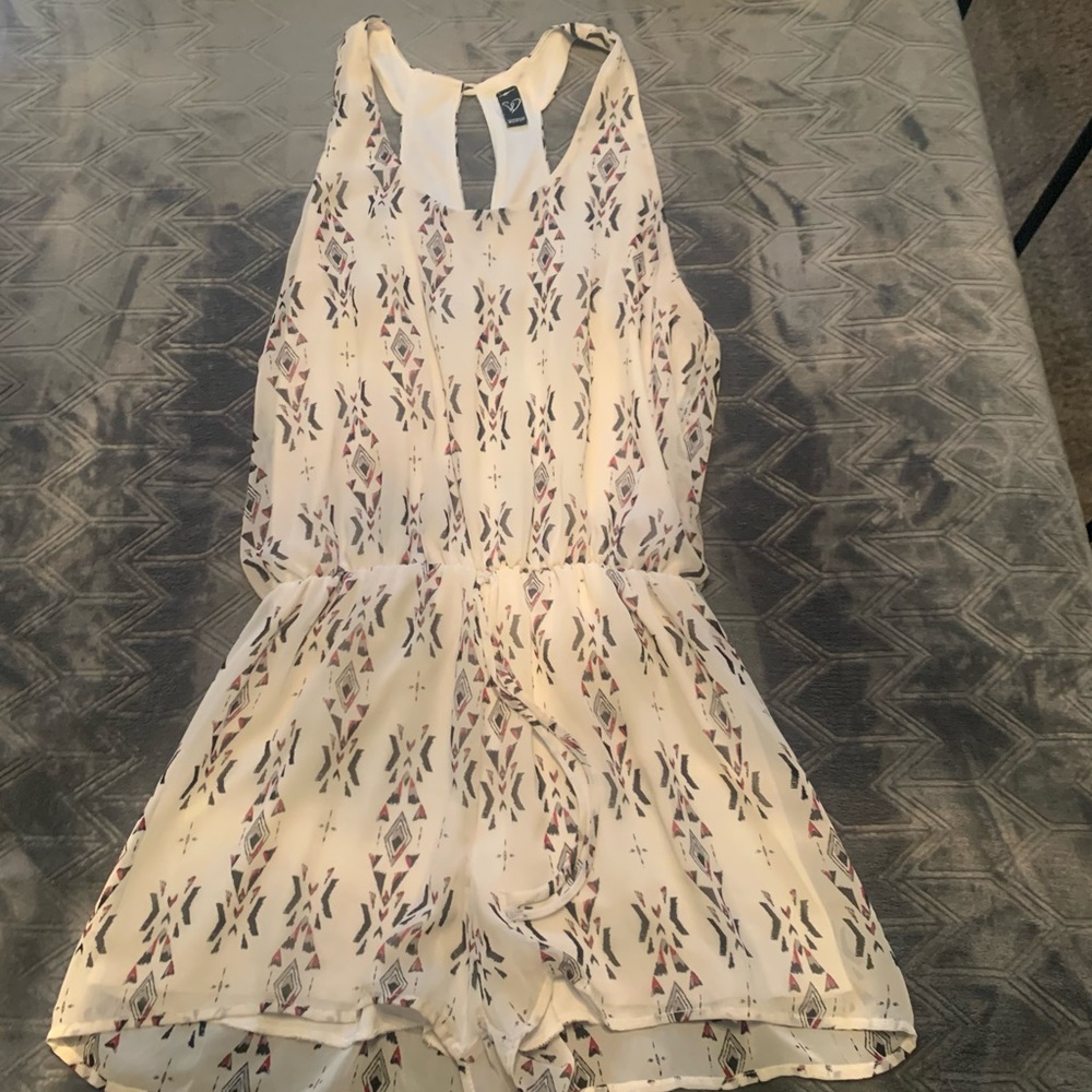 Windsor: Cream Colored, Tribal Romper, Size L